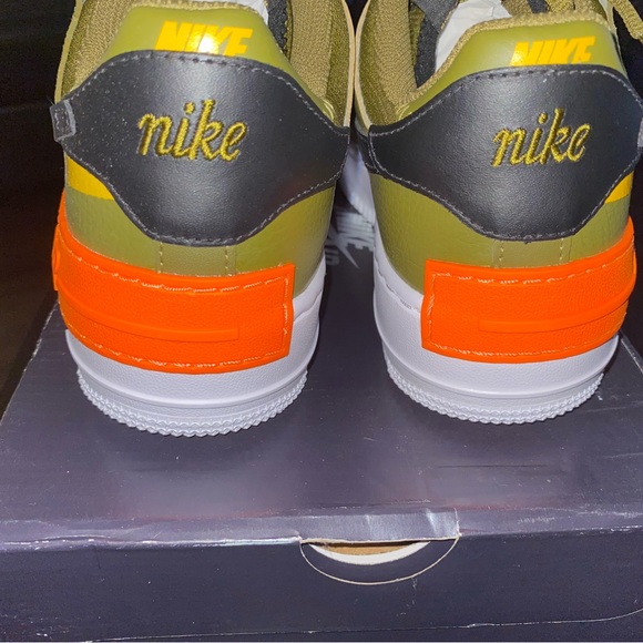 Nike Air Force 1 Shadow - Picture 10 of 14